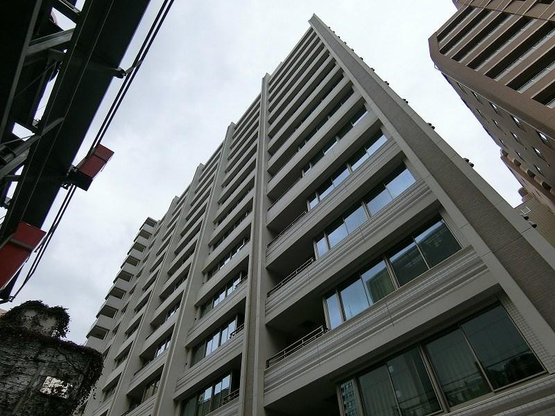 ライオンズ府中駅前