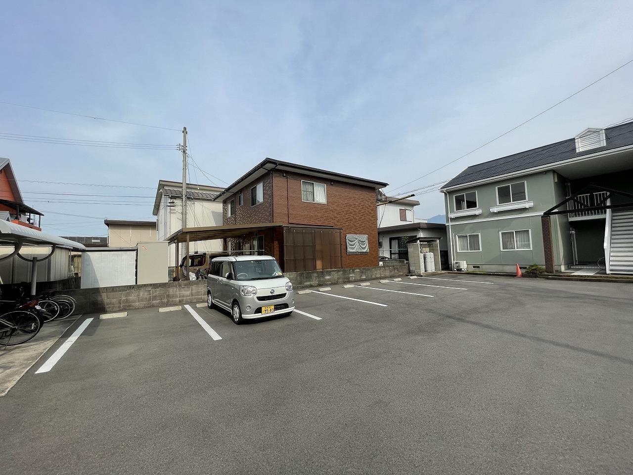 一忠ハイツ
