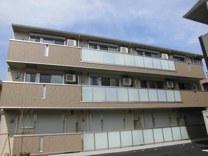 メルヴェーユ三郷中央C