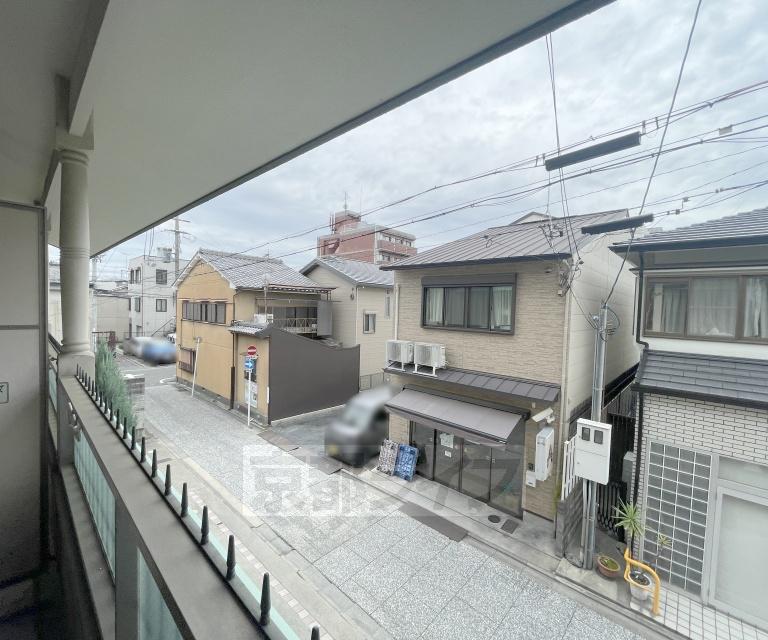 モア七条