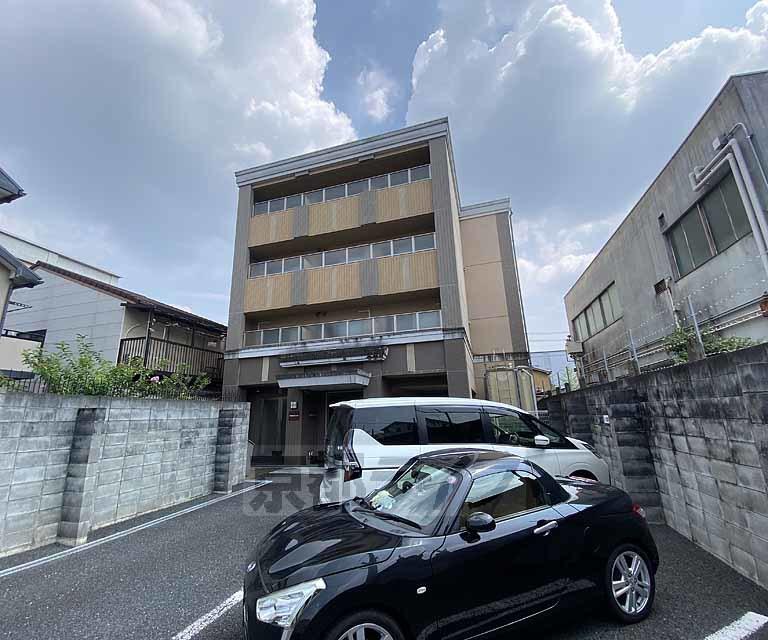 本間御池ハイツ