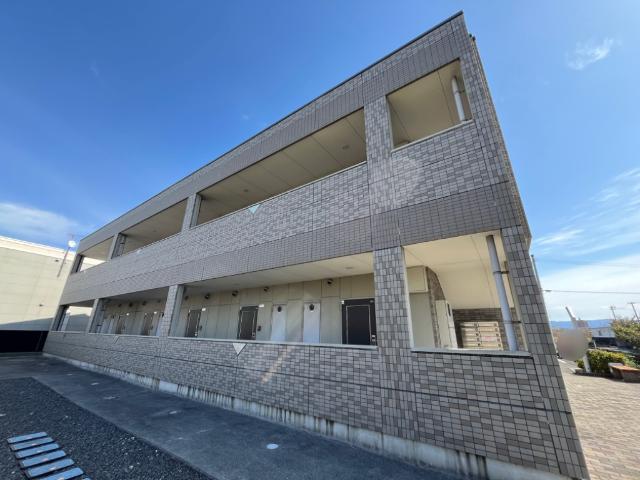 ＪＲ予讃線 讃岐塩屋駅 徒歩29分  築18年(1K/1階)