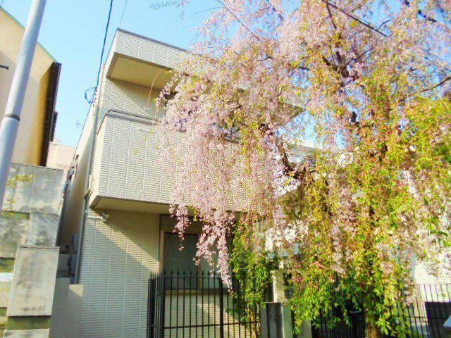 R GARDEN JIYUGAOKA