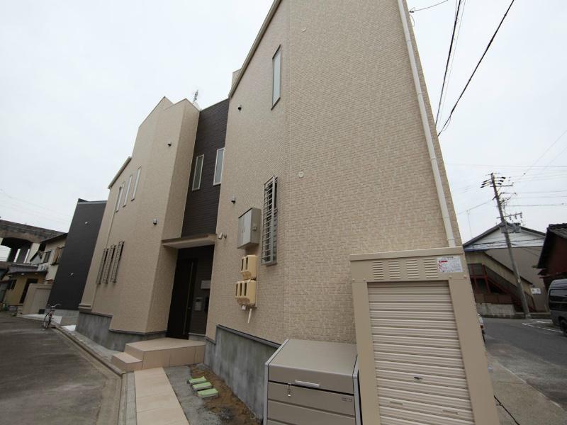 GRANDTIC 栄生