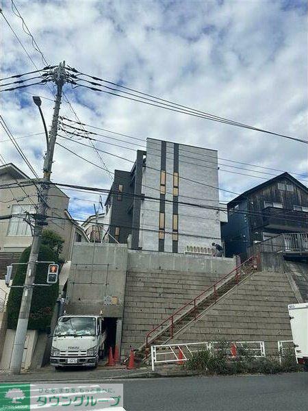 アザーレ・キュリオス市ヶ尾