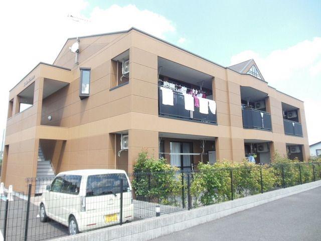 ネオ シュトラーゼ