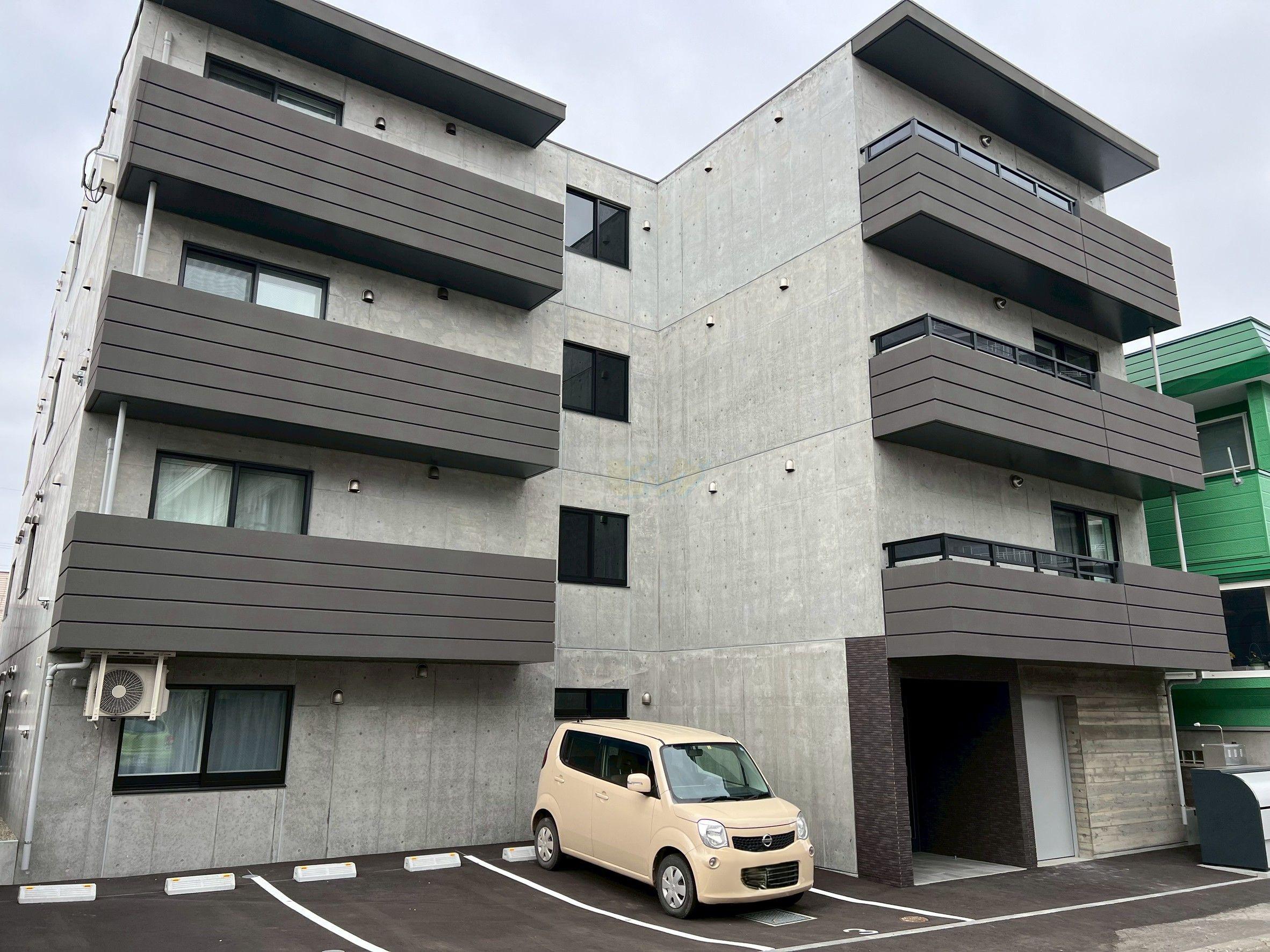 プリヴィエール美園