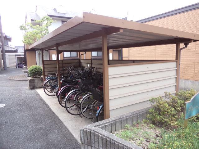 グレースタウンB棟