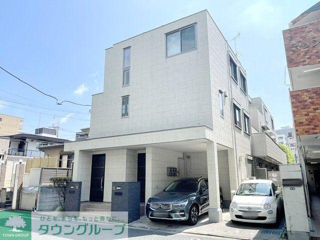 I&N FLATS