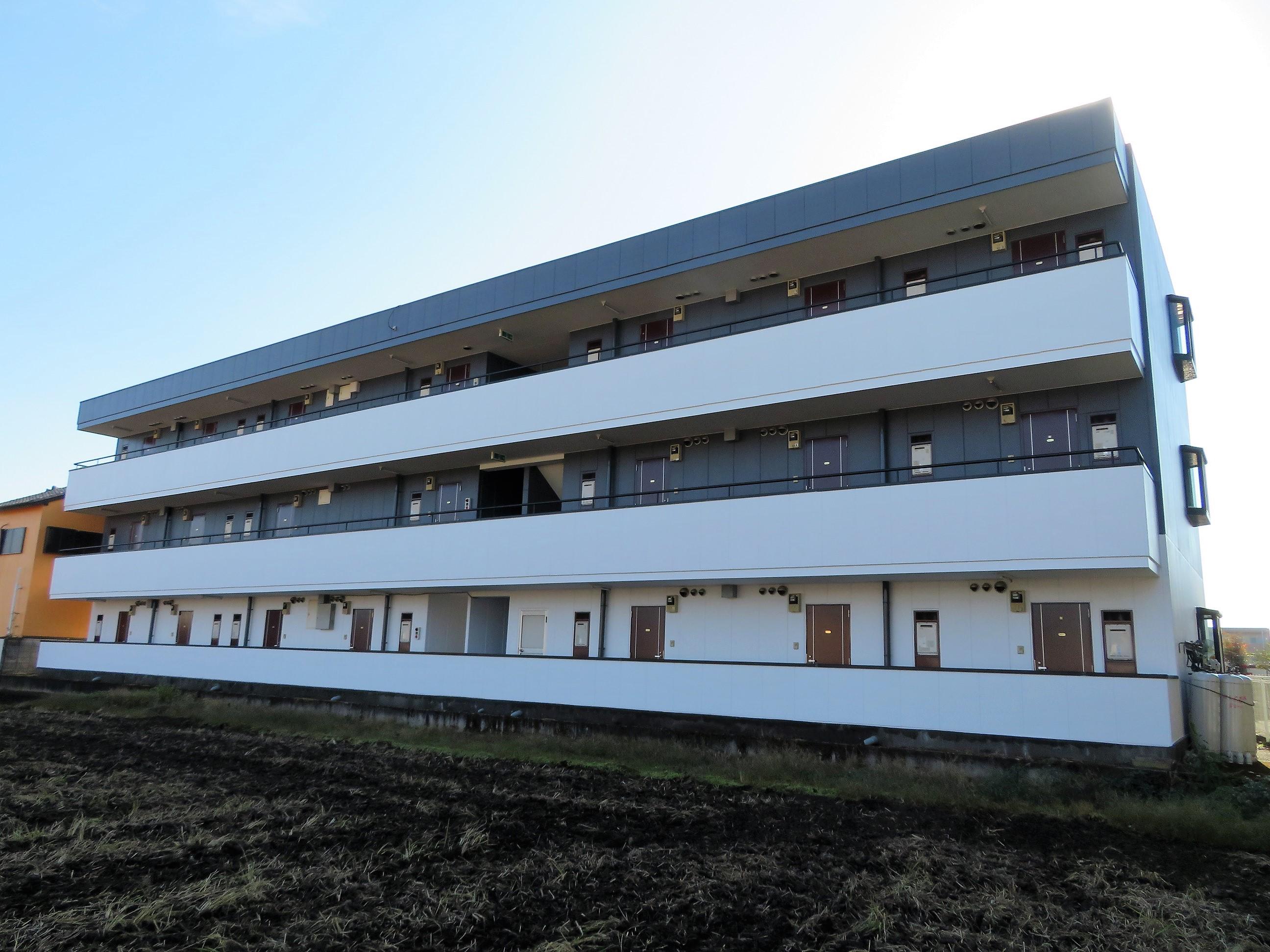 パリオ佐和晶平川