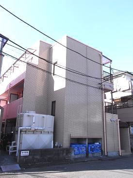 桜参番館
