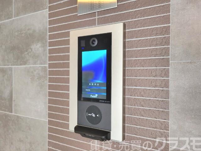シーエムシス