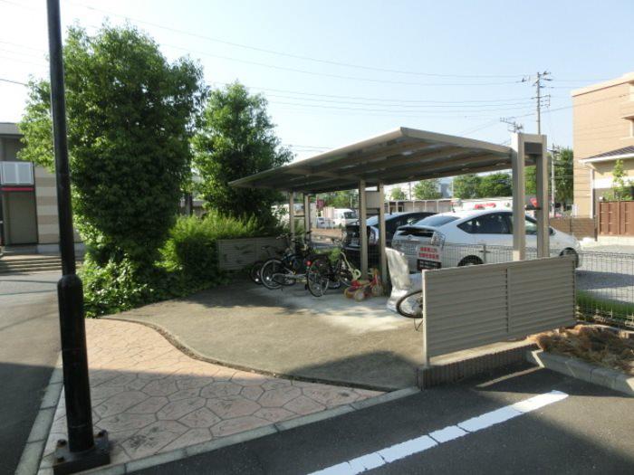 ラ・シャンブルA棟