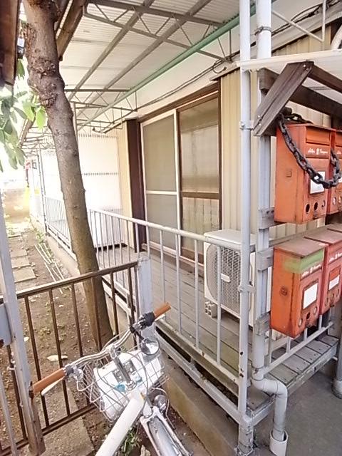 東急東横線 都立大学駅 徒歩13分  築60年(2K/2階)