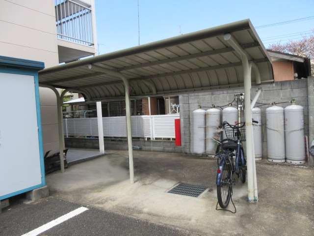 レオパレスオアシス