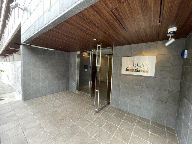 ゼオン大阪イースト