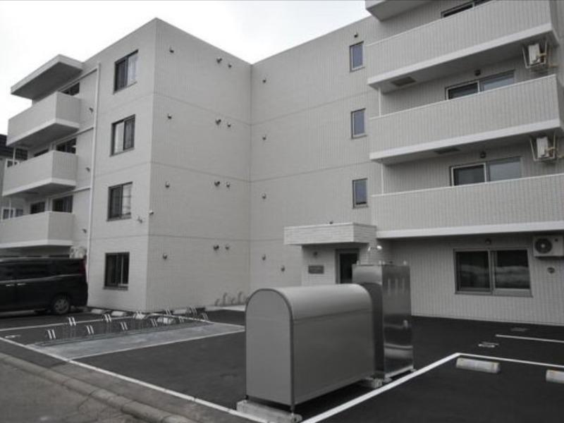 BLANC TERRACE 白石