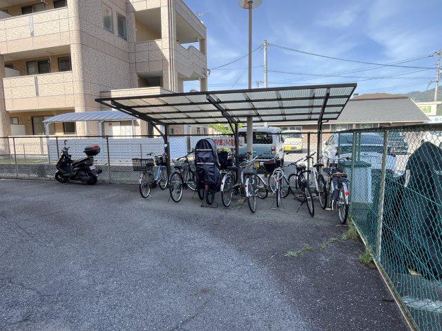 サンライフ松谷