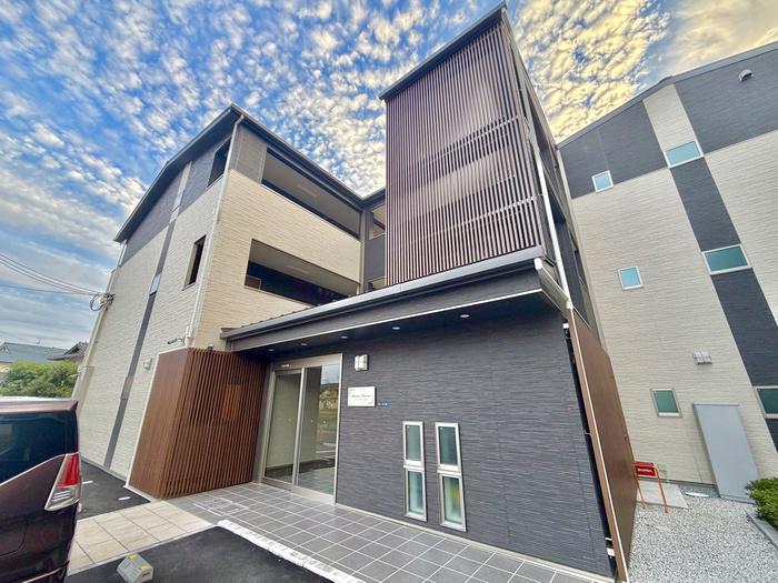 メゾンレヴナ木田町