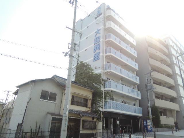 URO上六