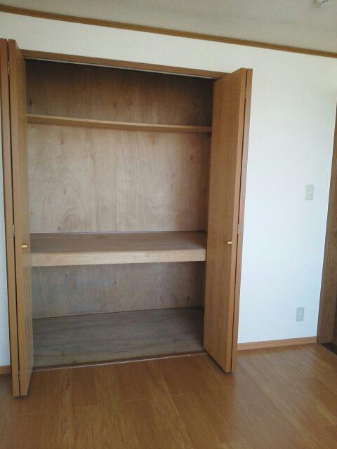 ドミール高出