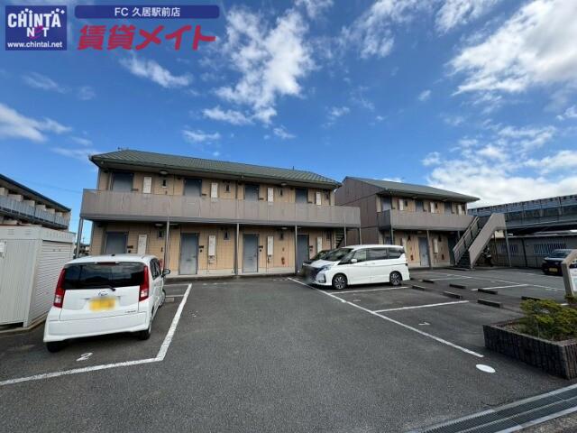 プレザントハイツ久居B