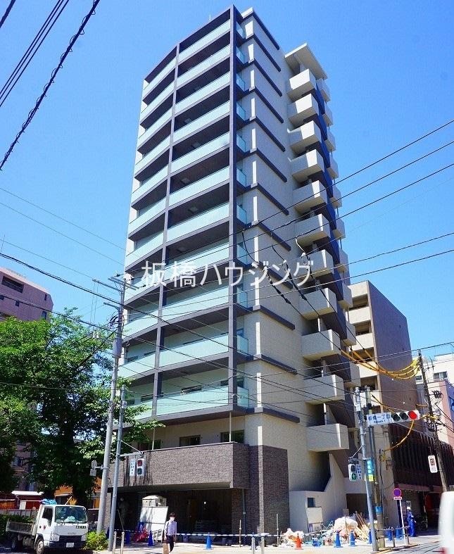 BLUROCK板橋