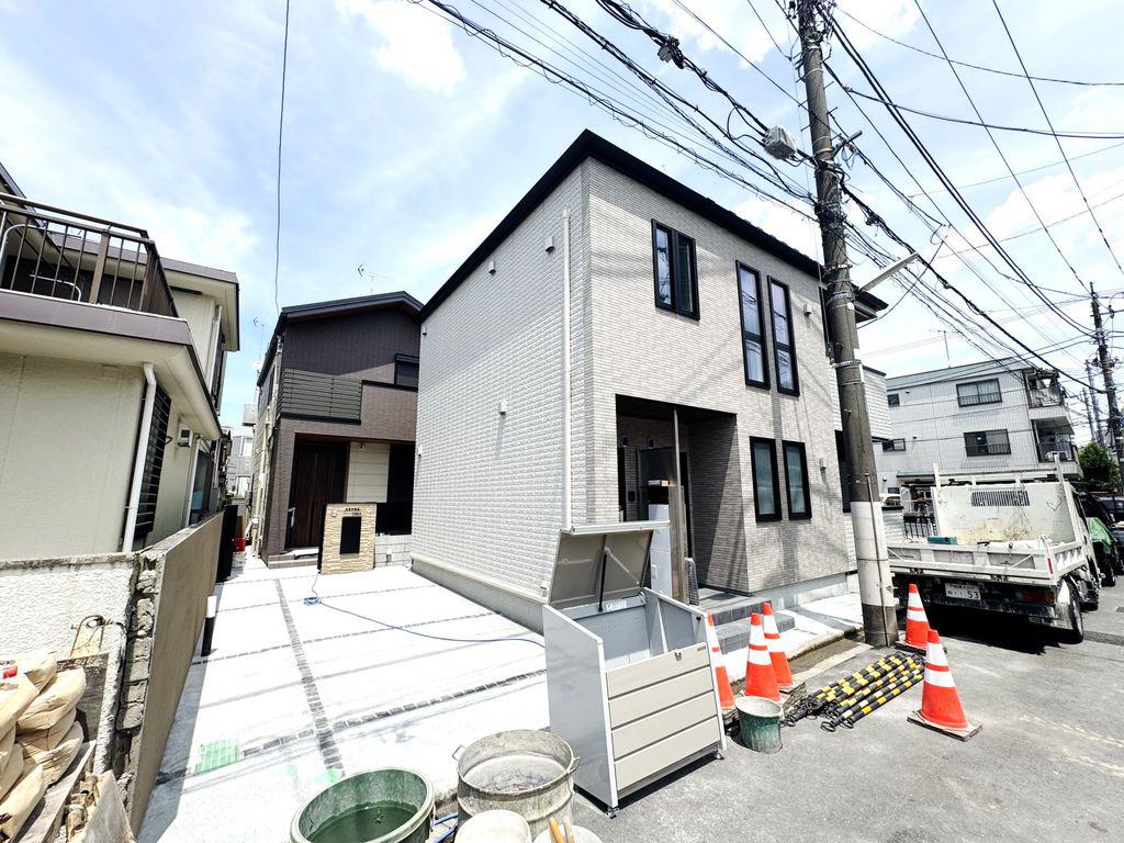 東武東上線 東武練馬駅 徒歩8分 2階建 築1年