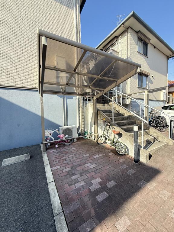 プロヴァンス壱番館