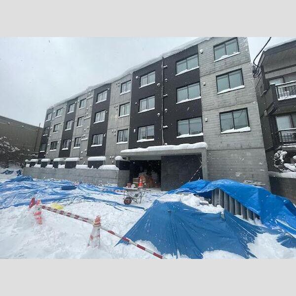 RITZ GRANDE 八軒