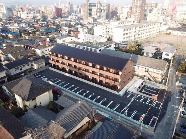POLONIA KOKURA-KITA
