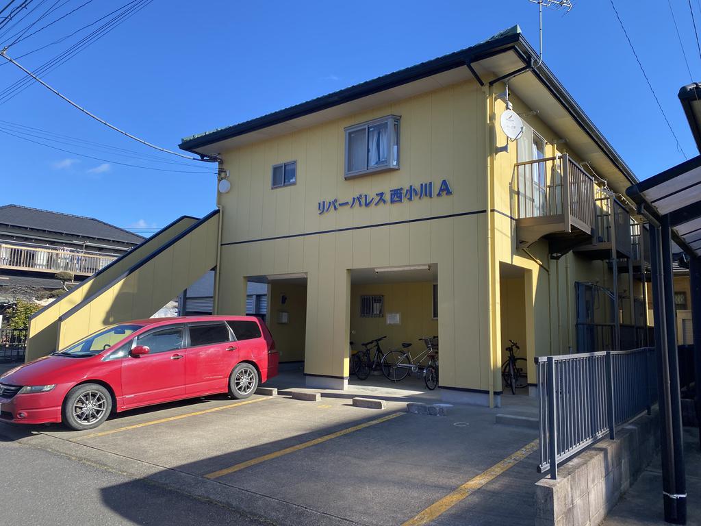リバーパレス西小川A