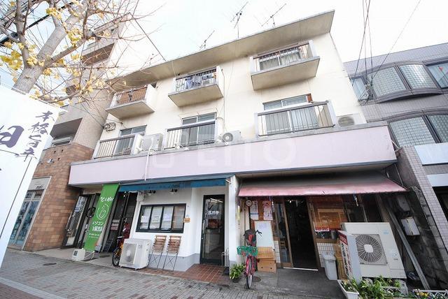 牧マンション