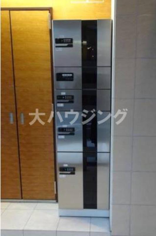 M-GATE