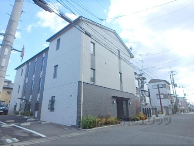 パトリ・サワ