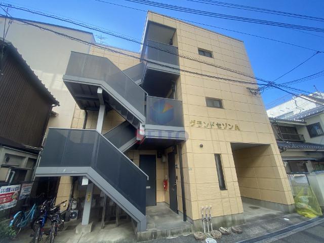 グランド・セゾンA
