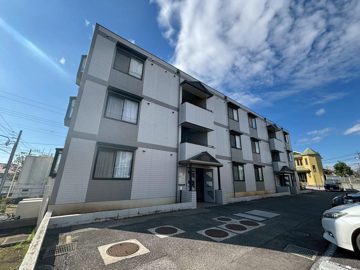 クレスト芝山B棟(3LDK/1階)