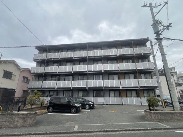 レオパレスレグルス八幡