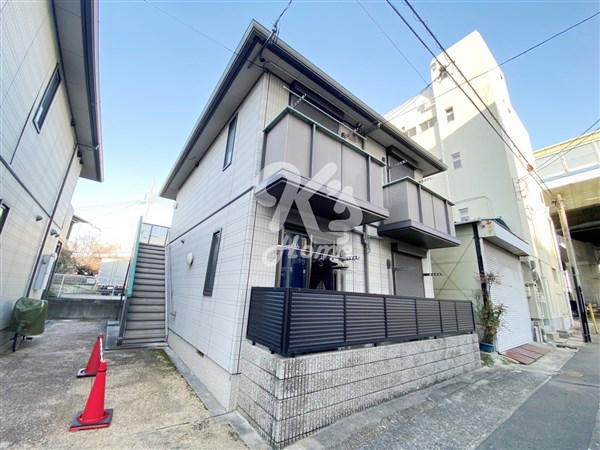 オーピエース