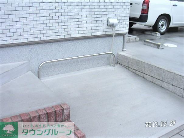 アクシズA