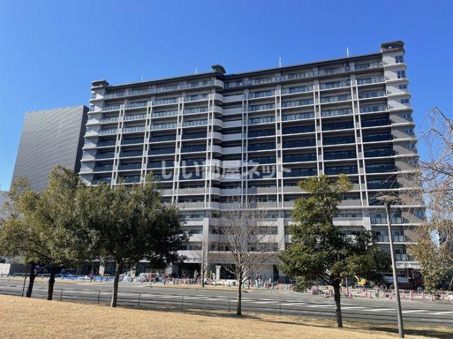 PARK AVENUE イースト