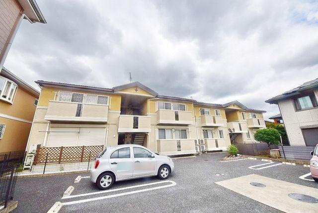 埼玉県鶴ヶ島市 2階建 築17年