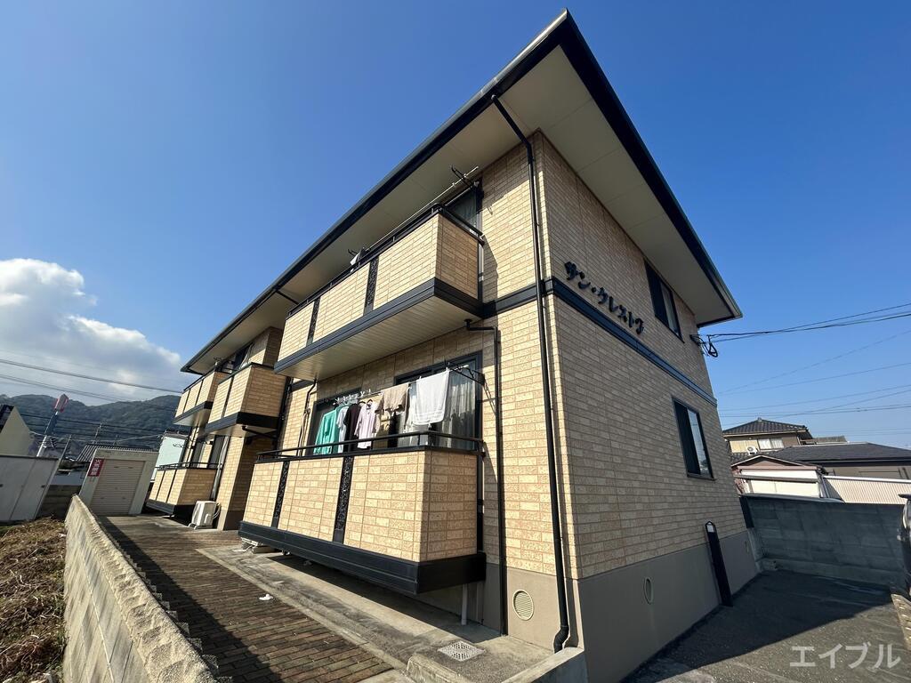 サンクレストF
