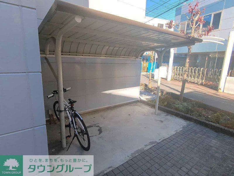 レオパレスオーロラ