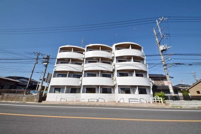 ポルシェ的場