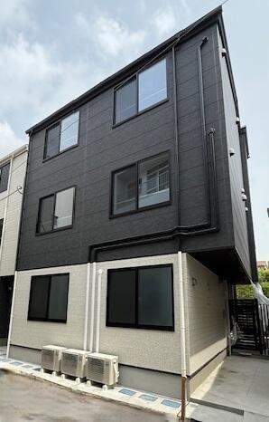 G BASE 町屋 イースト