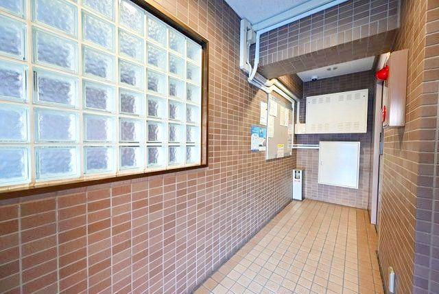 プレール新宿余丁町