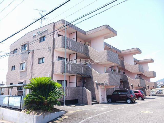 マジェステート