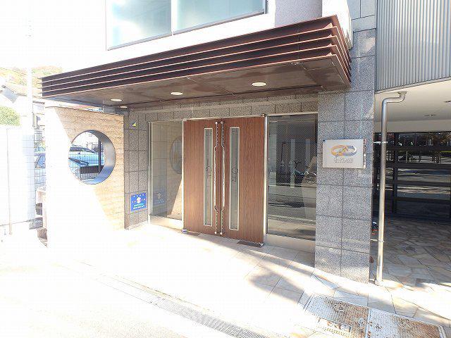 ジー・プレート箕面