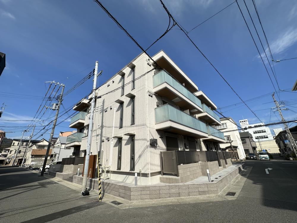 ブリランテ川西通B
